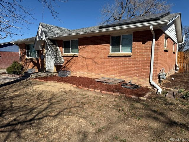 378 S Racine Street, Aurora, CO 80012