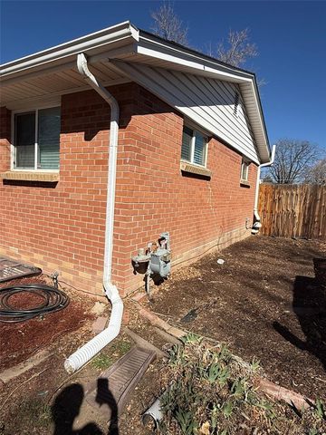 378 S Racine Street, Aurora, CO 80012