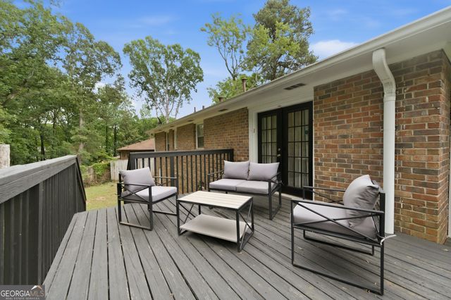 3161 Woods Lane SW, Marietta, GA 30060