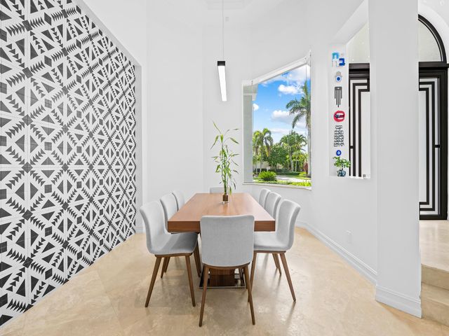 731 Coconut Palm Ter, Plantation, FL 33324