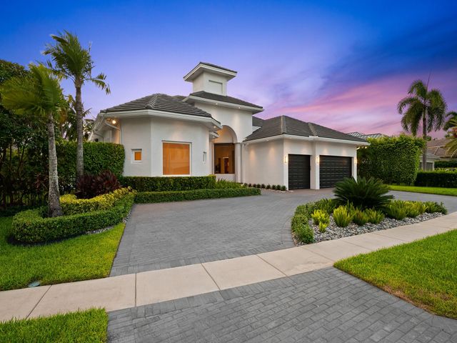 731 Coconut Palm Ter, Plantation, FL 33324