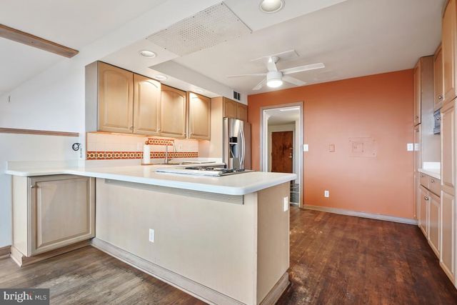 5225 POOKS HILL RD #1412N, Bethesda, MD 20814