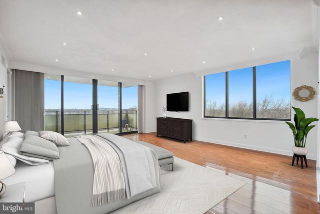 5225 POOKS HILL RD #1412N, Bethesda, MD 20814
