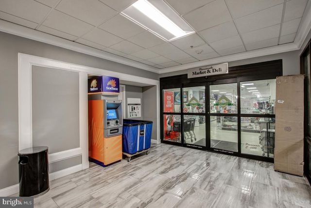 5225 POOKS HILL RD #1412N, Bethesda, MD 20814
