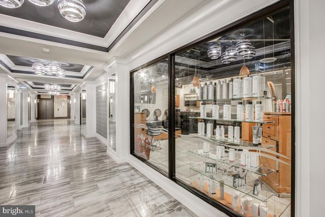 5225 POOKS HILL RD #1412N, Bethesda, MD 20814