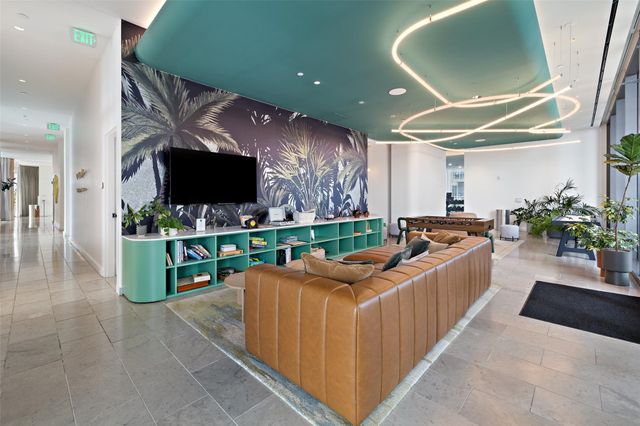 44 East Ave 2005, Austin, TX 78701