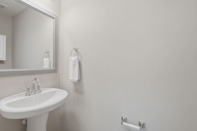 71 S Burberry Park Circle, The Woodlands, TX 77382