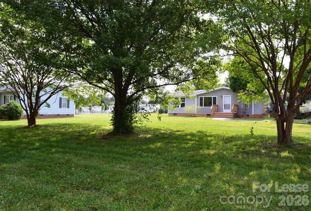 7167 Long Island Road, Catawba, NC 28609