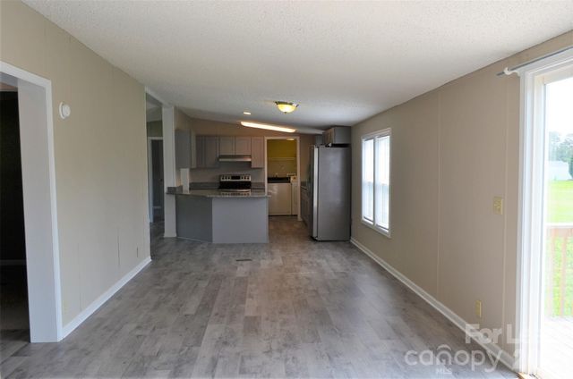 7167 Long Island Road, Catawba, NC 28609