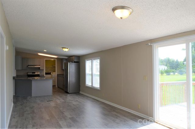 7167 Long Island Road, Catawba, NC 28609