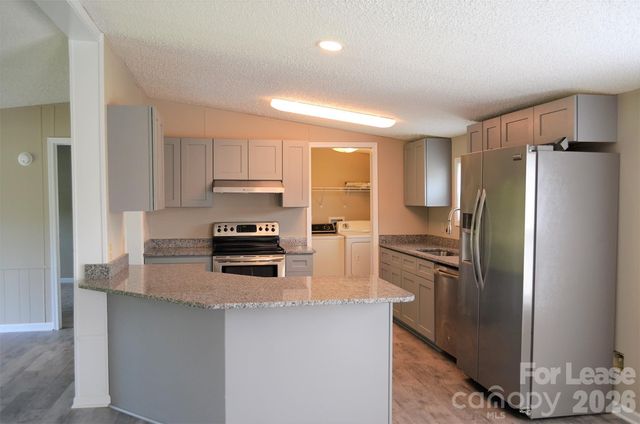 7167 Long Island Road, Catawba, NC 28609