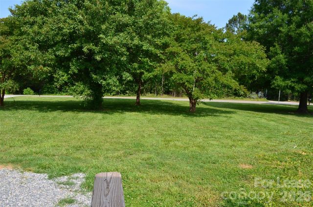 7167 Long Island Road, Catawba, NC 28609