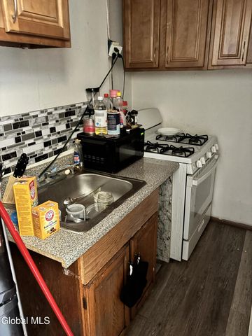 601-603 2nd Avenue, Troy, NY 12182
