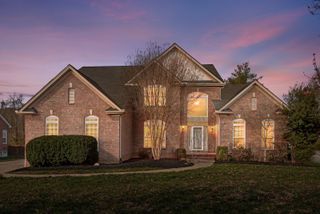 1811 Grey Pointe Dr, Brentwood, TN 37027