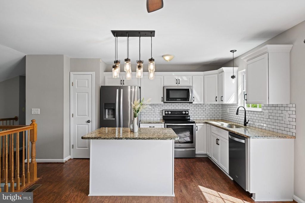 Image 13 of property listing at 3238 ATLEE RIDGE RD, New Windsor, MD 21776
