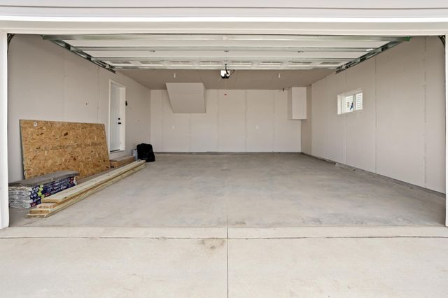 2623 38 Avenue S, Moorhead, MN 56560