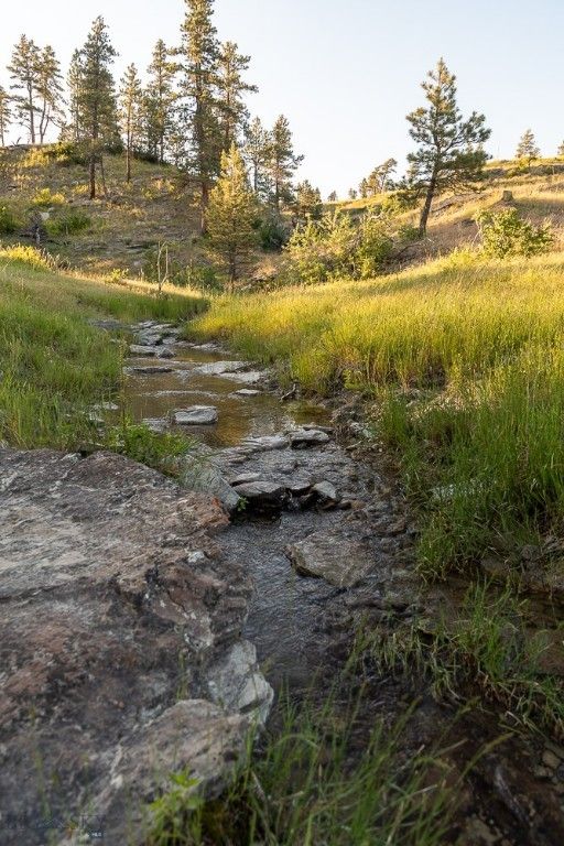 659 Deadmans Canyon Road, Big Timber, MT 59069 photo 14