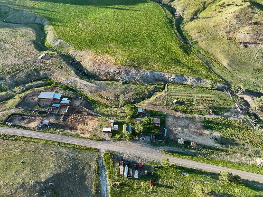 659 Deadmans Canyon Road, Big Timber, MT 59069 photo 33