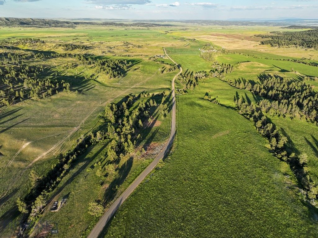 659 Deadmans Canyon Road, Big Timber, MT 59069 photo 34