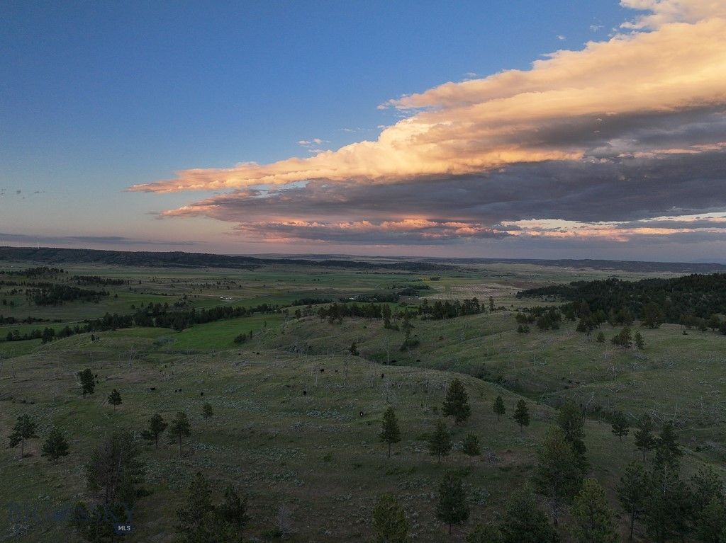 659 Deadmans Canyon Road, Big Timber, MT 59069 photo 39