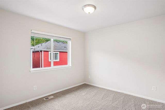 11522 7th Avenue Ct E, Tacoma, WA 98445