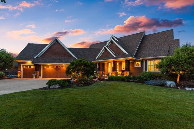 3471 Pete Miller Avenue N, Stillwater, MN 55082