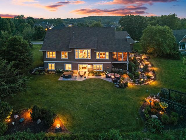 3471 Pete Miller Avenue N, Stillwater, MN 55082