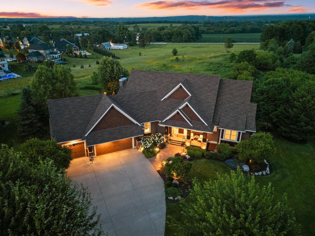 3471 Pete Miller Avenue N, Stillwater, MN 55082