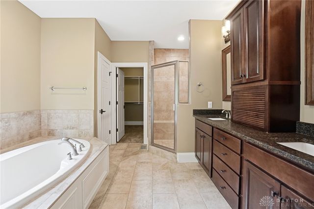 10989 Cold Spring Drive, Washington Twp, OH 45458