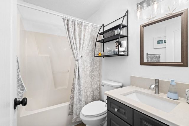 9813 Simonton Ct., Murrells Inlet, SC 29576