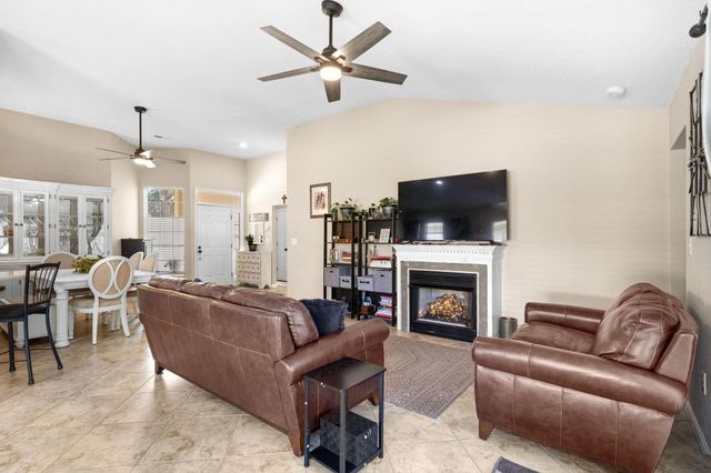 9813 Simonton Ct., Murrells Inlet, SC 29576