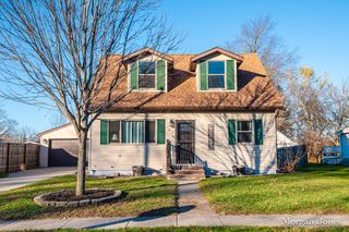 187 Washington Street, Saranac Vlg-bstntwp, MI 48881