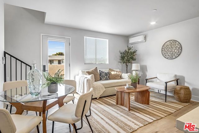 10035 S Western Avenue 9, Los Angeles, CA 90047