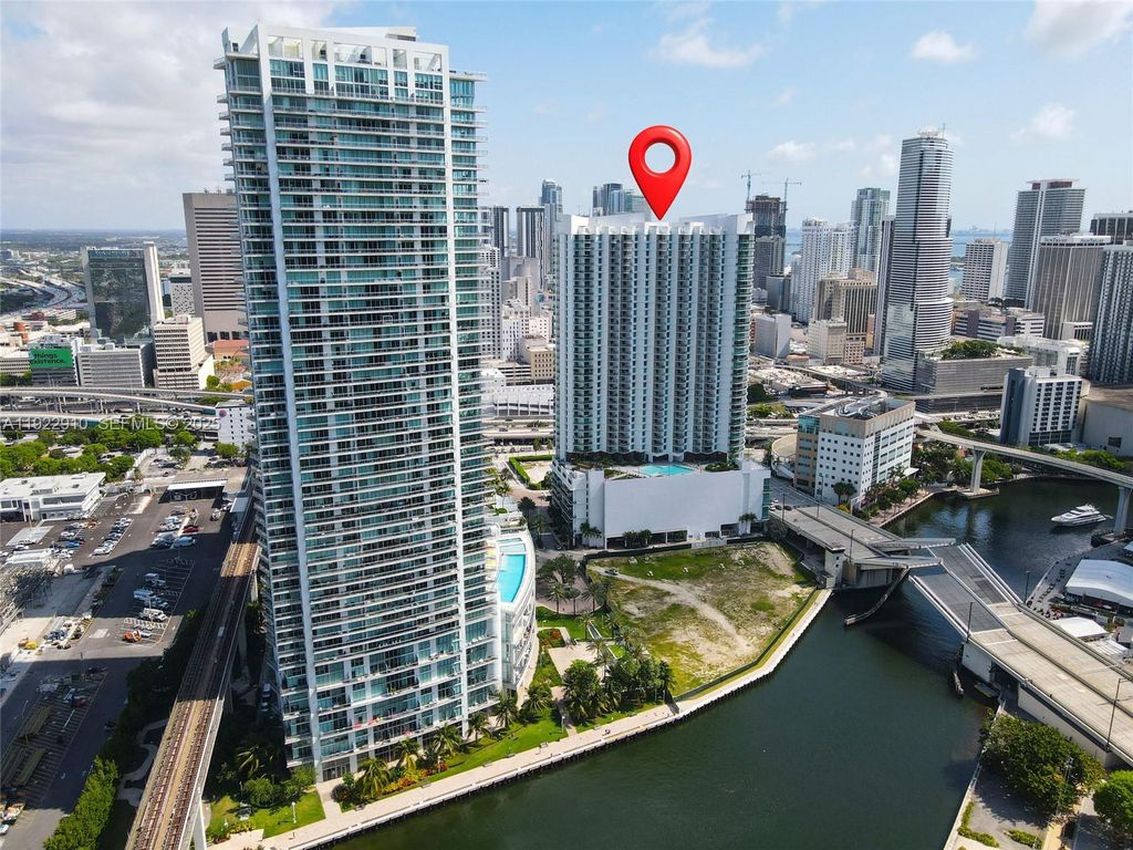 350 S Miami Ave 1803, Miami, FL 33130