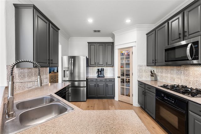 3513 Black Gold Drive, Mckinney, TX 75070