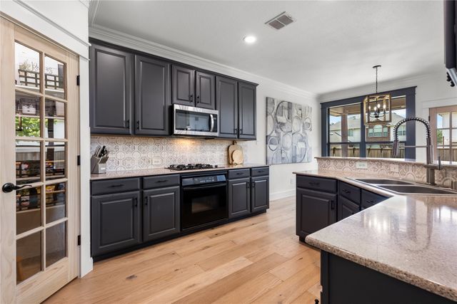 3513 Black Gold Drive, Mckinney, TX 75070