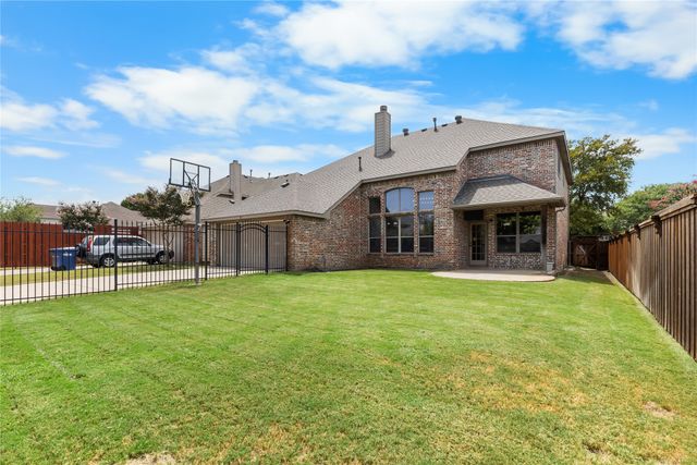 3513 Black Gold Drive, Mckinney, TX 75070