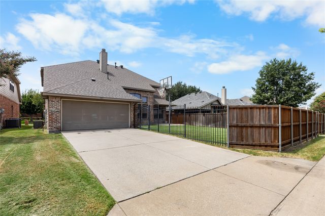 3513 Black Gold Drive, Mckinney, TX 75070
