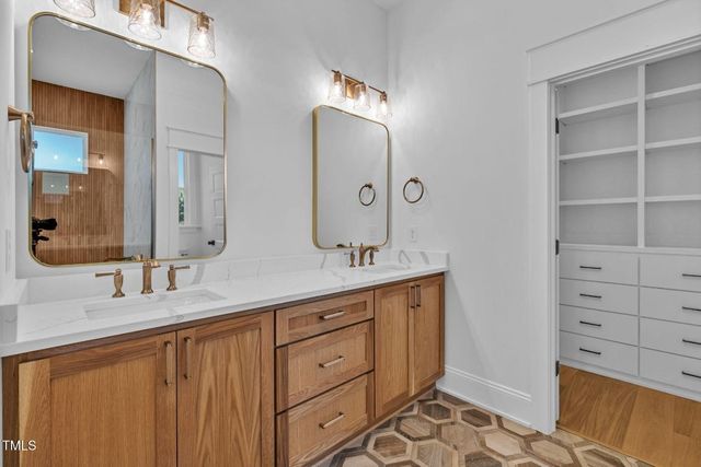 15 Independence Drive, Smithfield, NC 27577