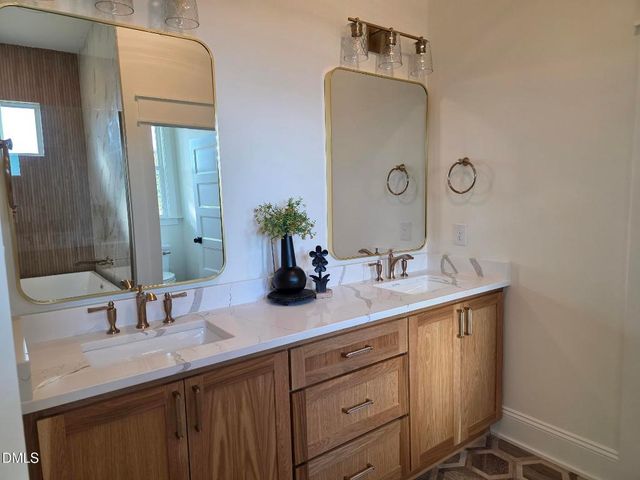 15 Independence Drive, Smithfield, NC 27577