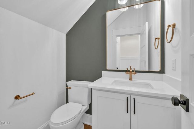 15 Independence Drive, Smithfield, NC 27577