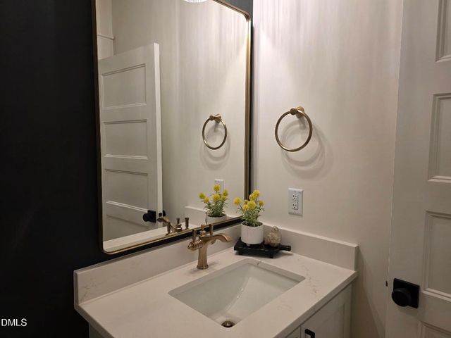 15 Independence Drive, Smithfield, NC 27577