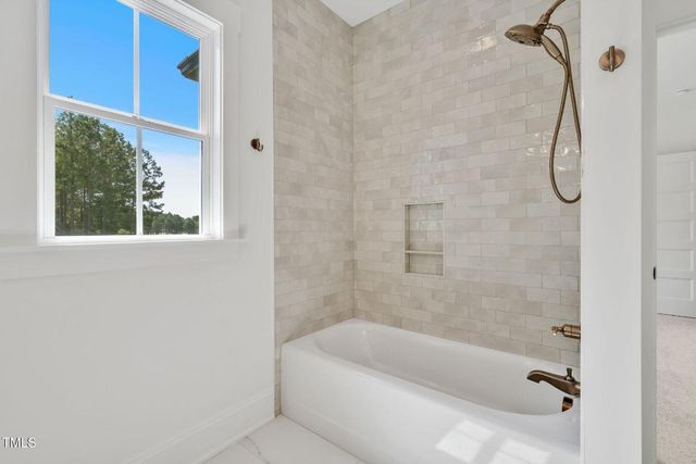 15 Independence Drive, Smithfield, NC 27577