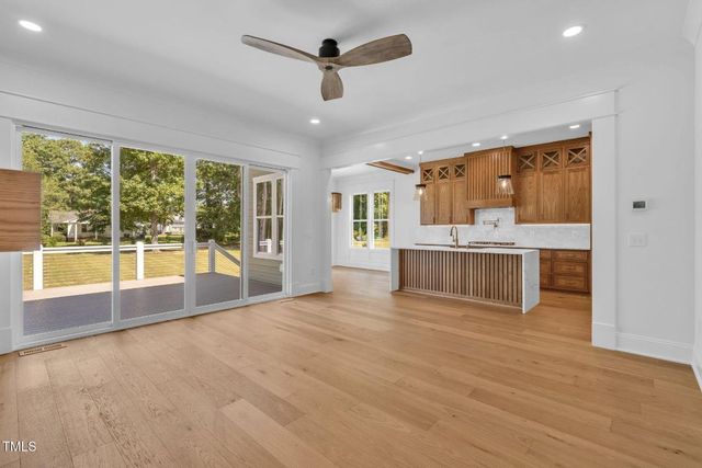 15 Independence Drive, Smithfield, NC 27577