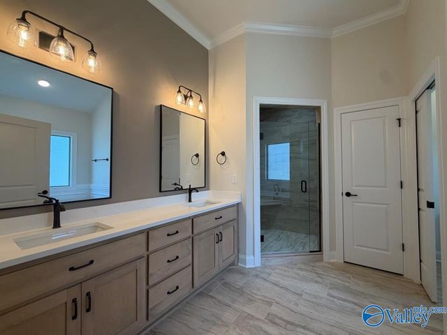 13589 Pipers Square, Athens, AL 35611