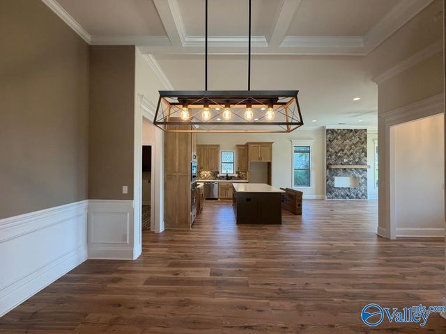 13589 Pipers Square, Athens, AL 35611