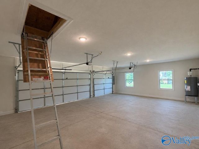 13589 Pipers Square, Athens, AL 35611
