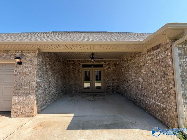 13589 Pipers Square, Athens, AL 35611