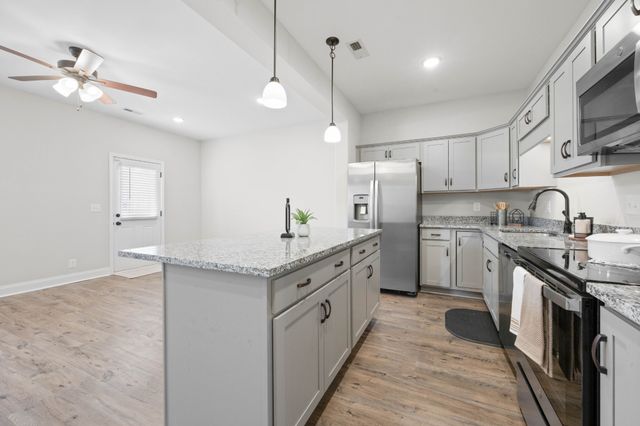 326 Fallow Cir, Clarksville, TN 37040