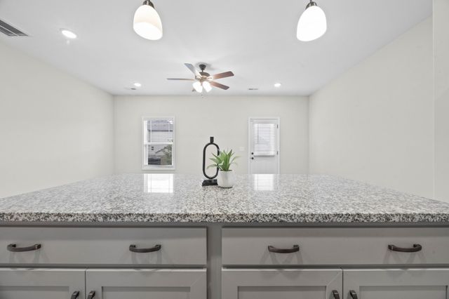 326 Fallow Cir, Clarksville, TN 37040